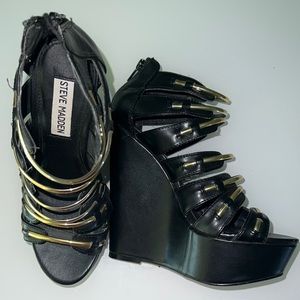 Steve Madden Leather Wedges